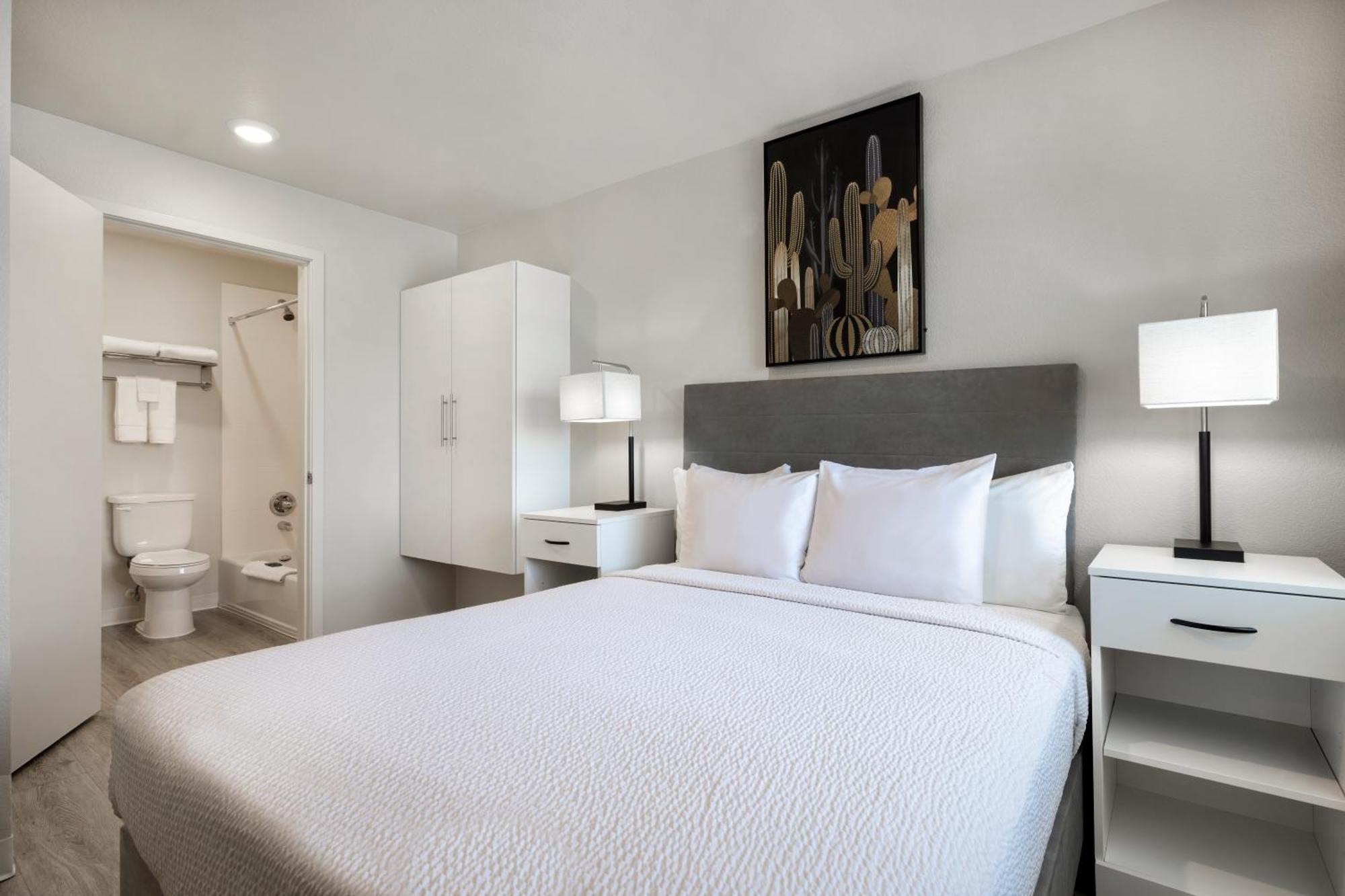Soka Suites Dallas - Las Colinas Ірвінг Екстер'єр фото